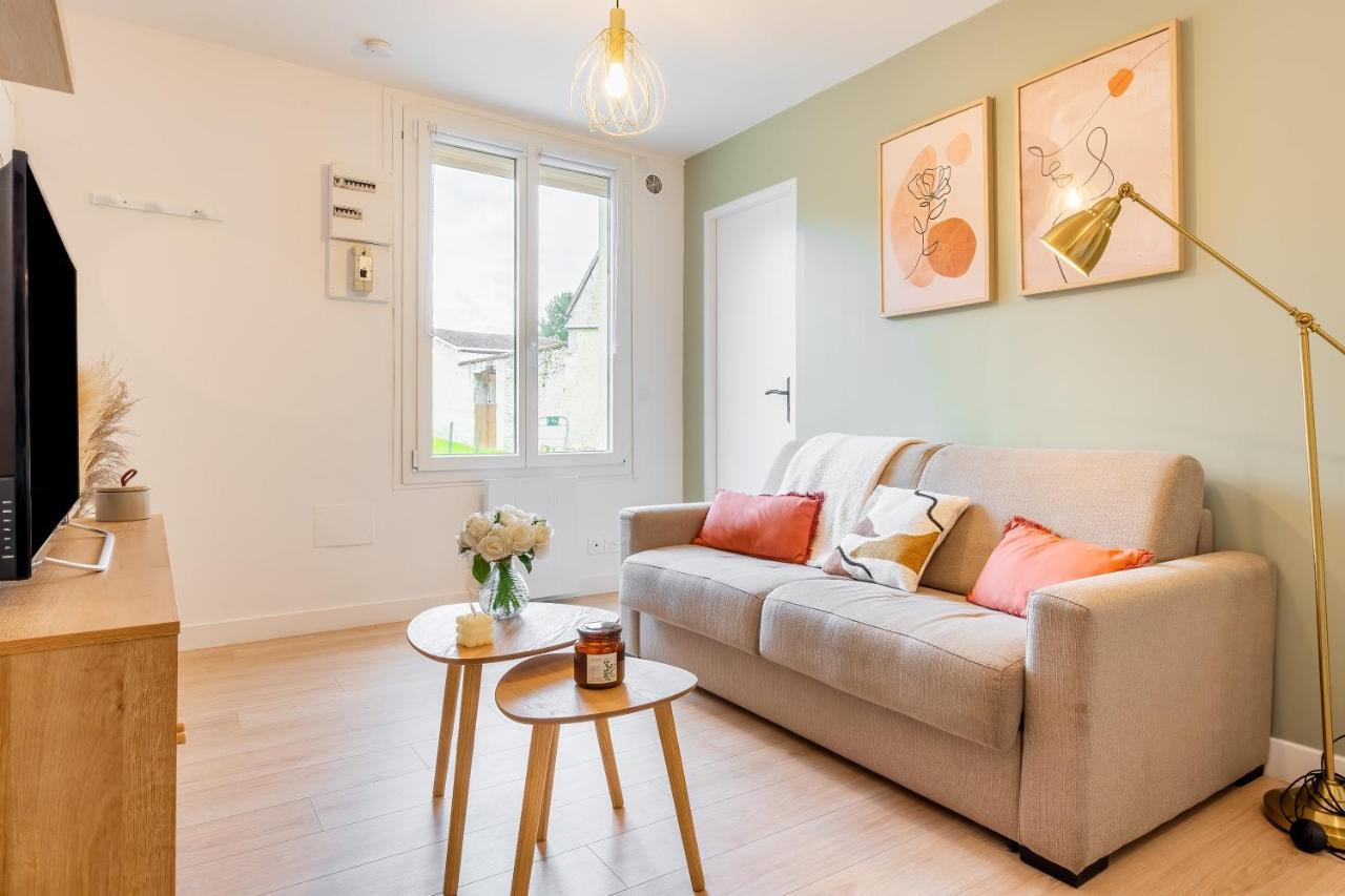 L'ecrin Des Bois - Proche Aeroport Beauvais, Chantilly, Foret De Hez-froidmont, Parking Public Gratuit, Wifi & Netflix * Clermont (Oise)